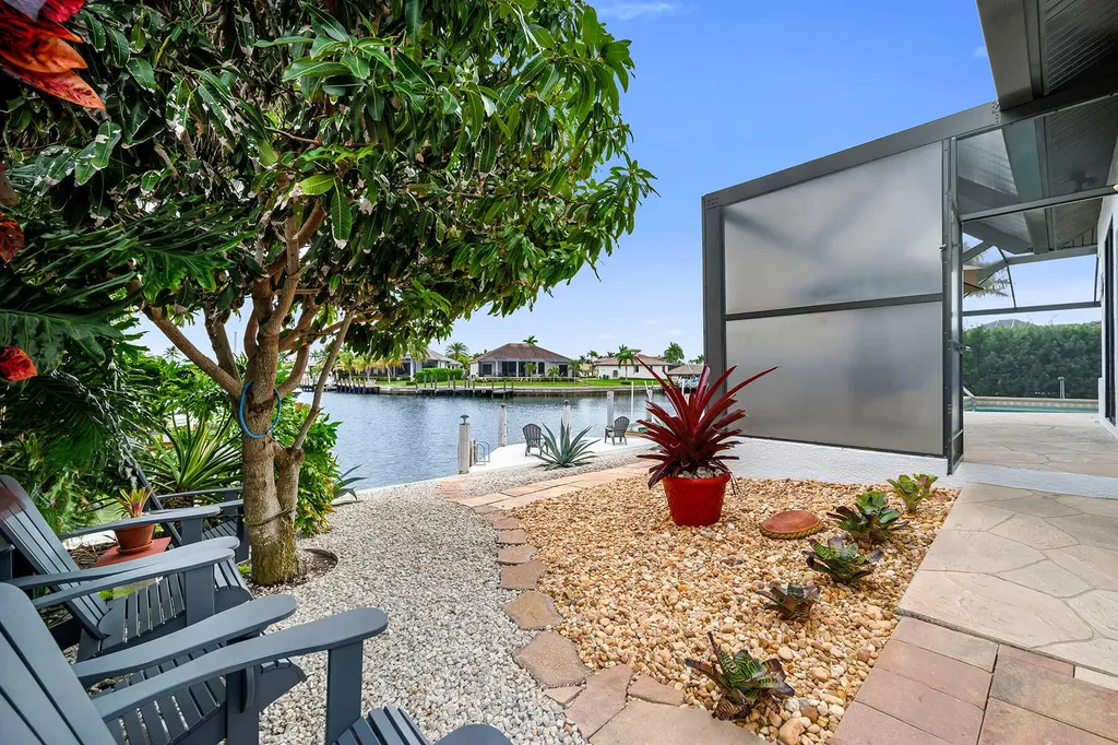 21 Hickory Court Marco Island FL 34145