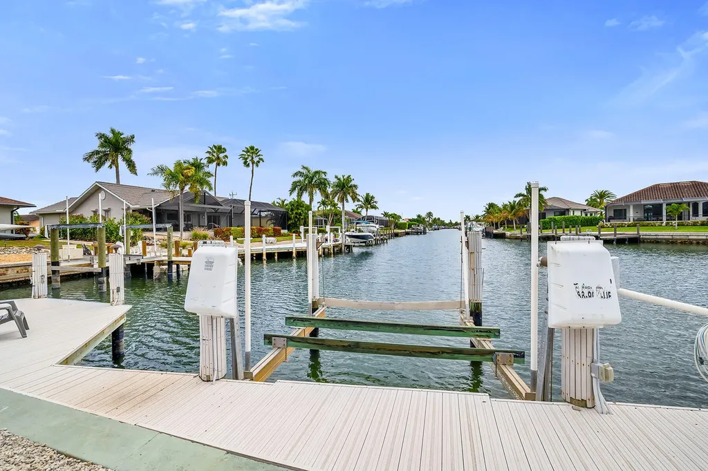 21 Hickory Court Marco Island FL 34145