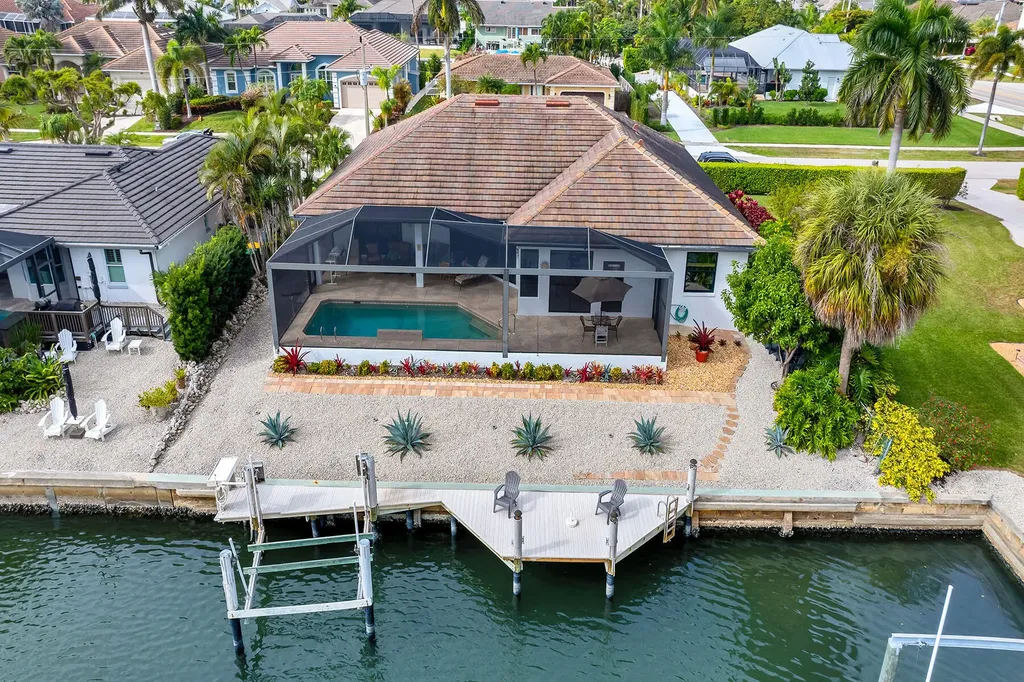 21 Hickory Court Marco Island FL 34145