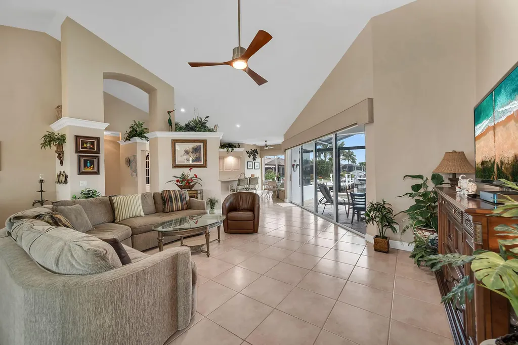 21 Hickory Court Marco Island FL 34145