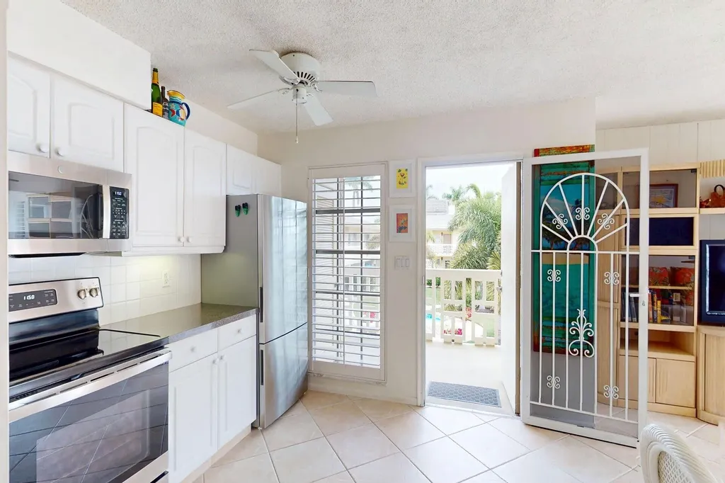 1215 Edington Place Marco Island FL 34145