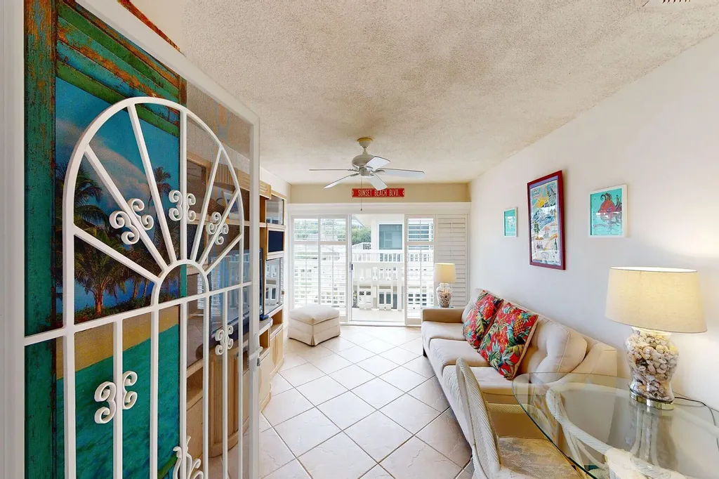 1215 Edington Place Marco Island FL 34145