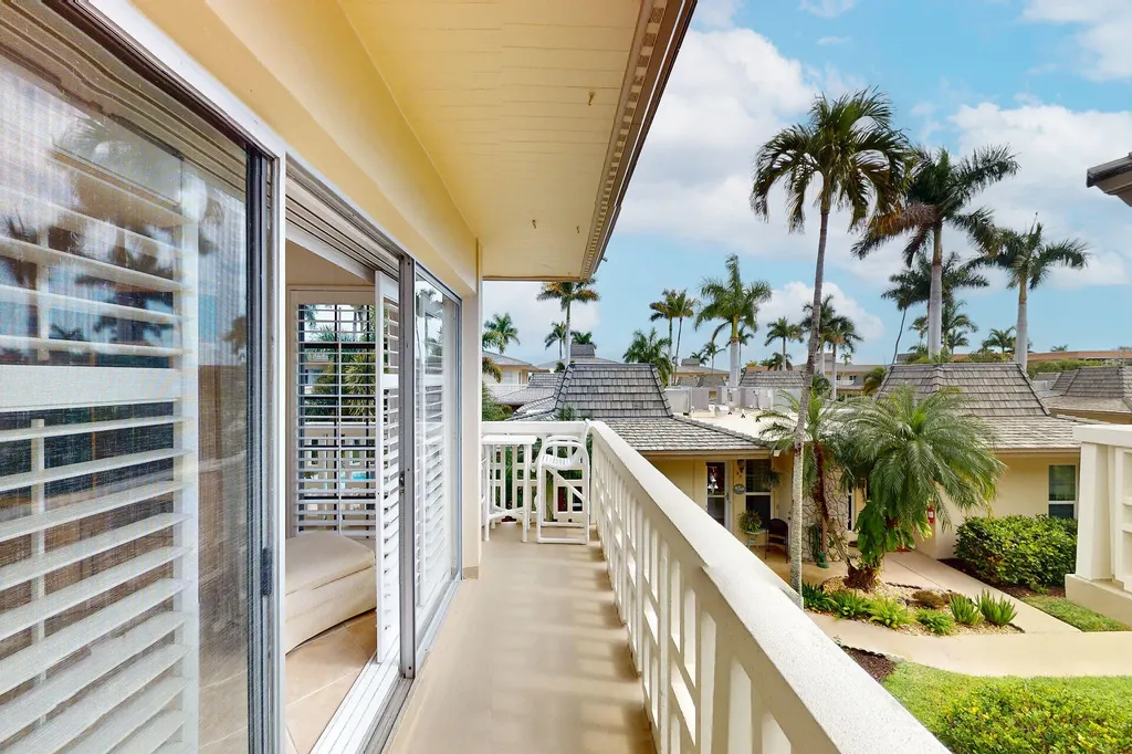 1215 Edington Place Marco Island FL 34145