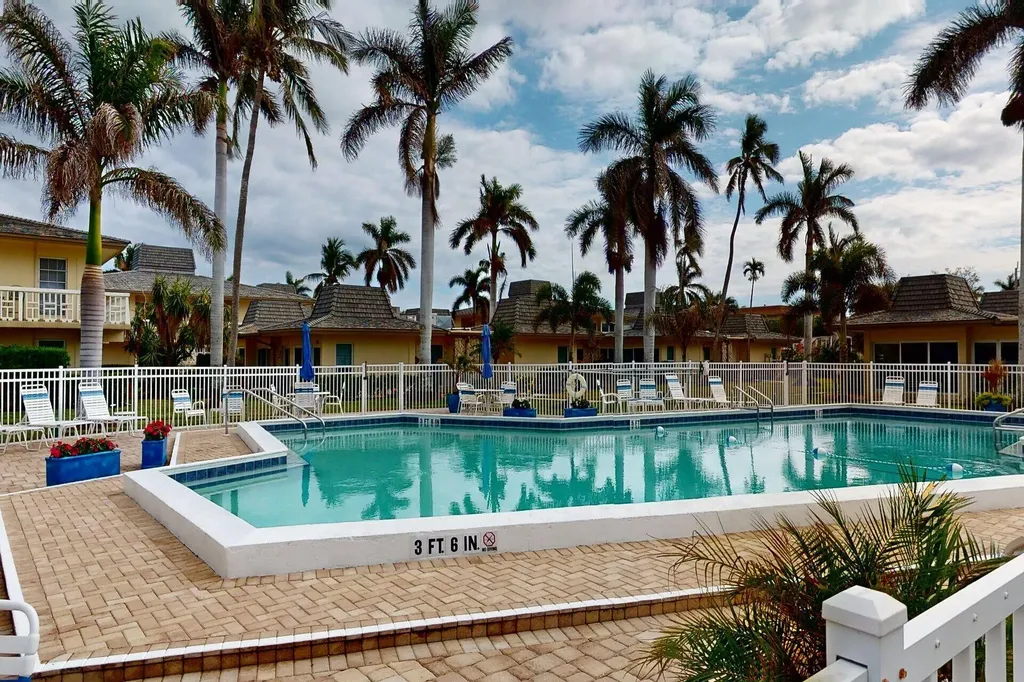 1215 Edington Place Marco Island FL 34145