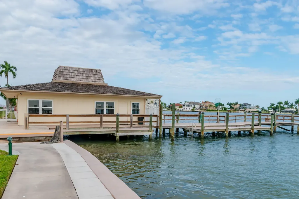 1215 Edington Place Marco Island FL 34145