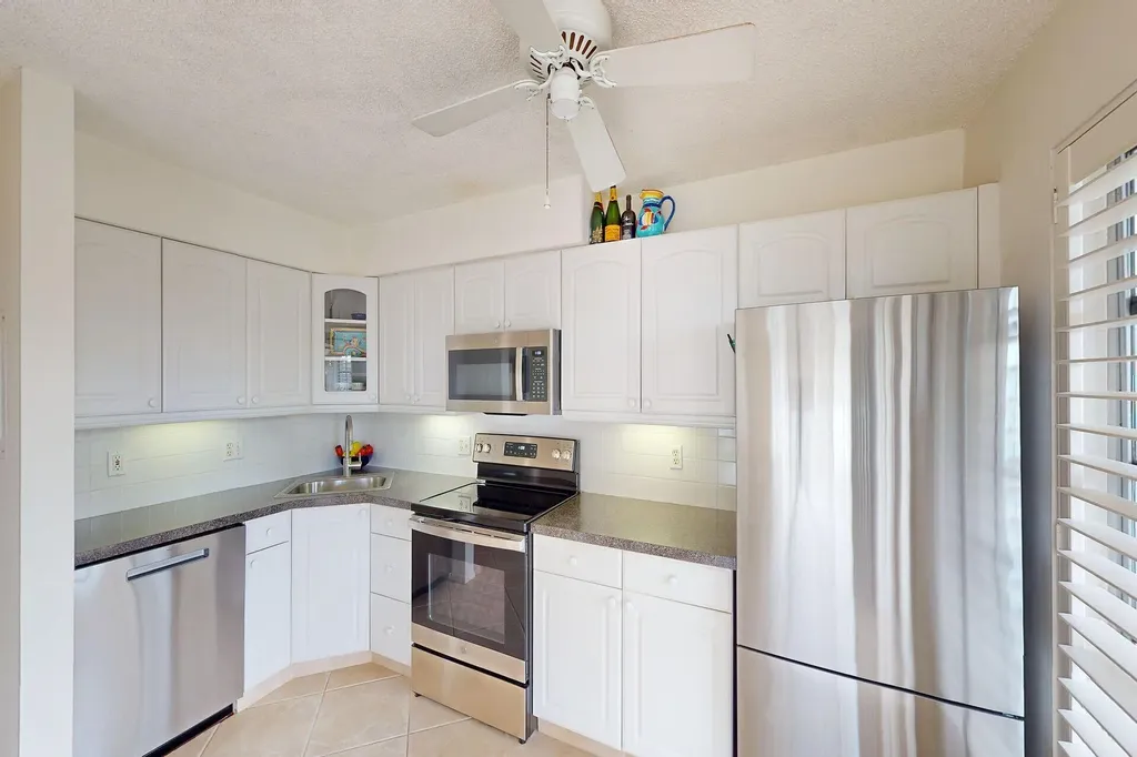1215 Edington Place Marco Island FL 34145