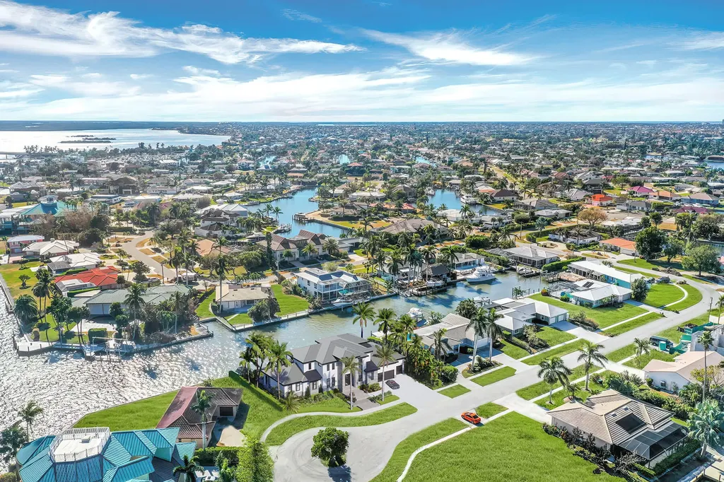 975 Sundrop Court Marco Island FL 34145