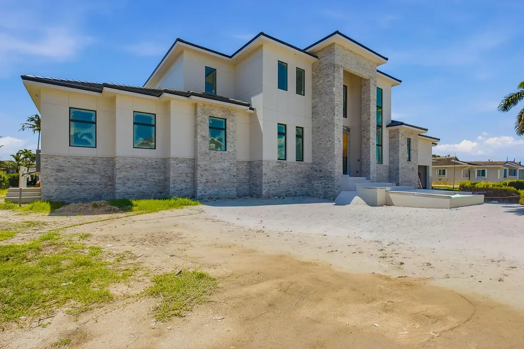 975 Sundrop Court Marco Island FL 34145