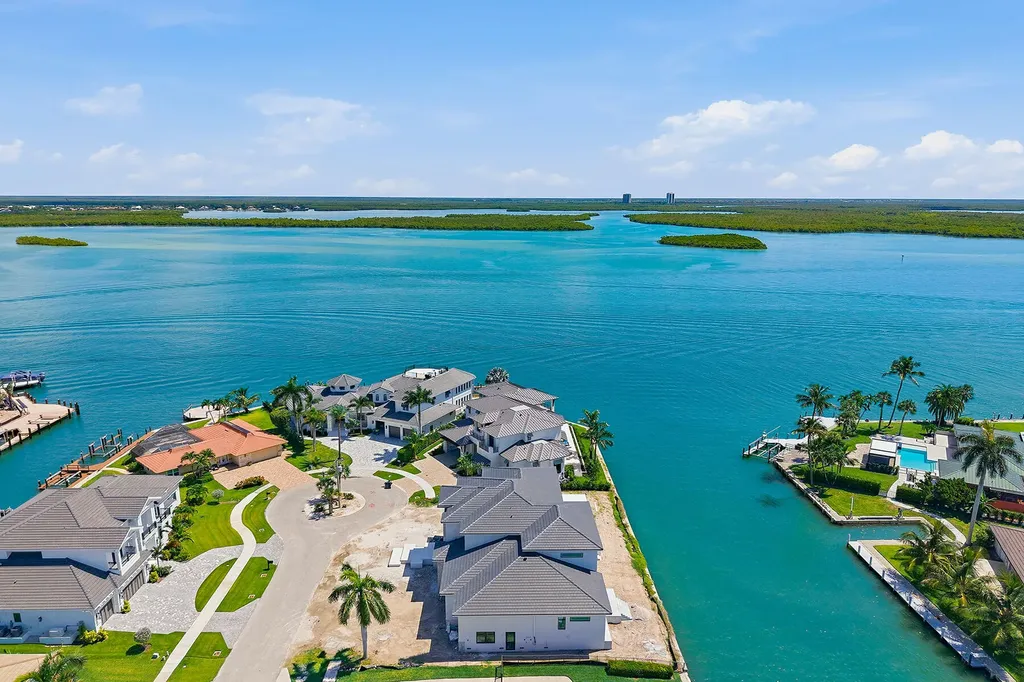 975 Sundrop Court Marco Island FL 34145