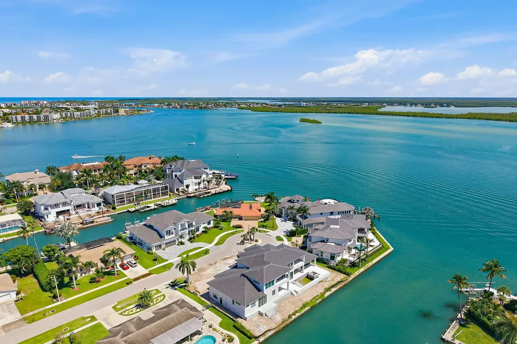 975 Sundrop Court Marco Island FL 34145