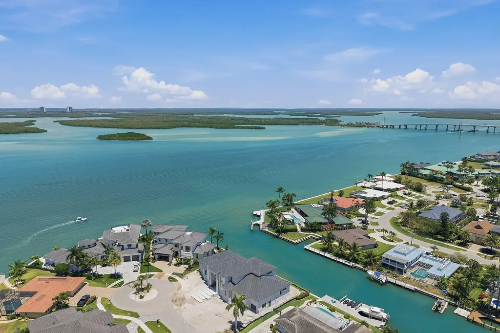 975 Sundrop Court Marco Island FL 34145