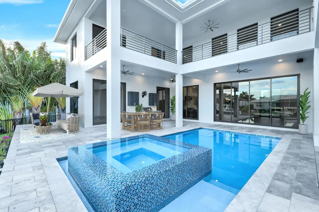 1071 Dana Court Marco Island FL 34145