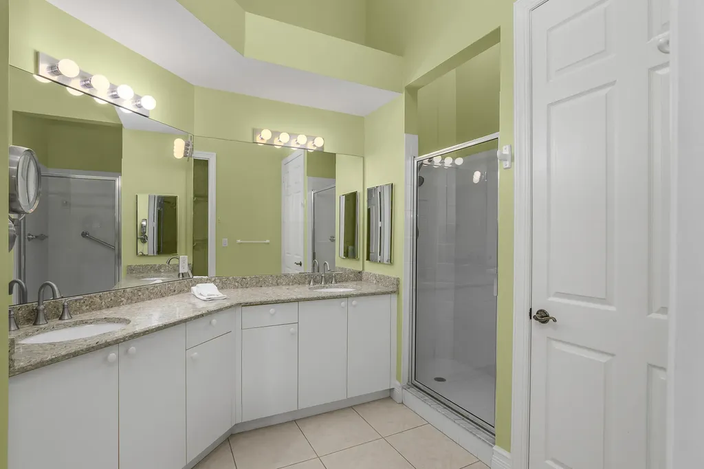 269 Vintage Bay Marco Island FL 34145