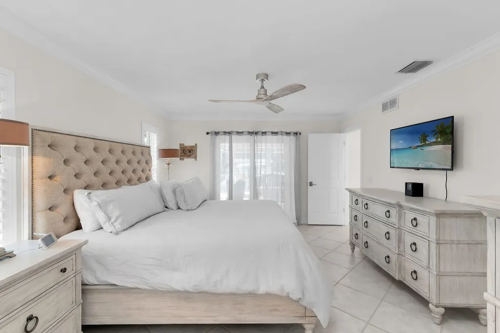 1609 Villa Court Marco Island FL 34145