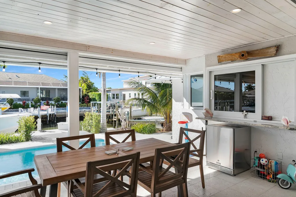 1609 Villa Court Marco Island FL 34145