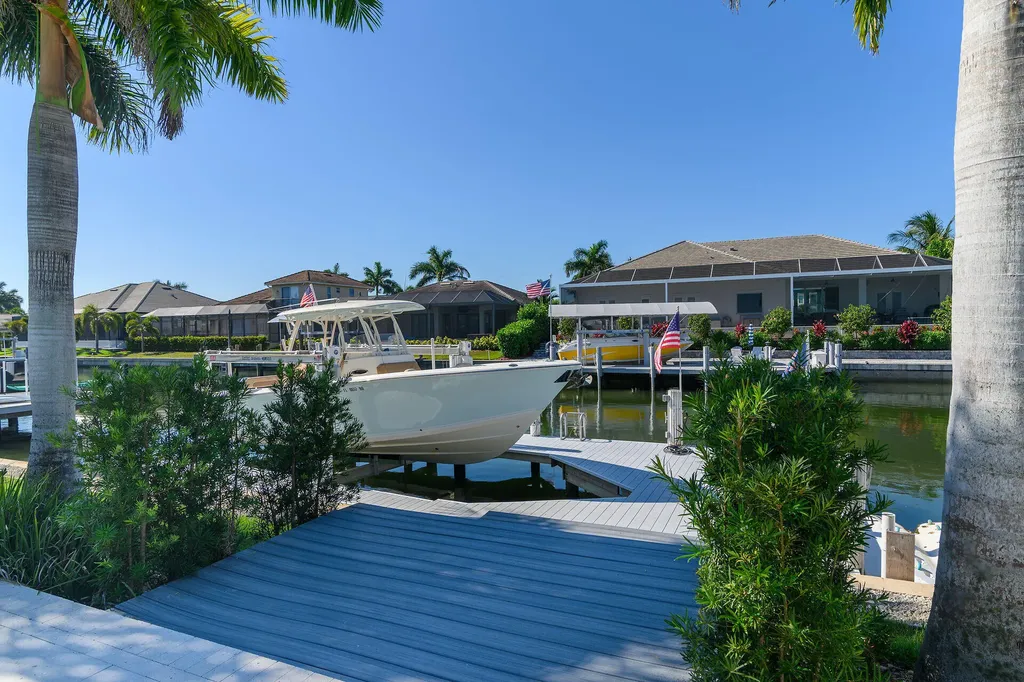 1609 Villa Court Marco Island FL 34145