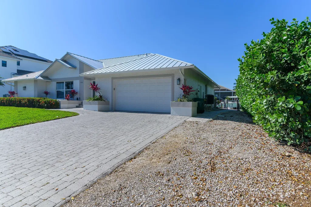 1609 Villa Court Marco Island FL 34145