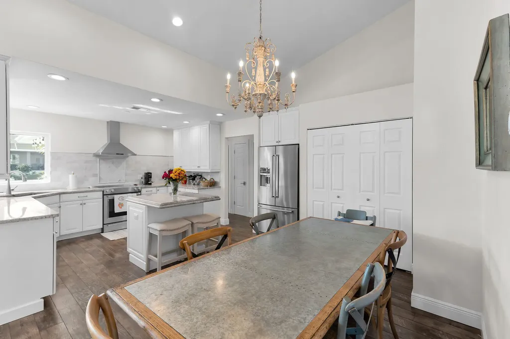 1609 Villa Court Marco Island FL 34145