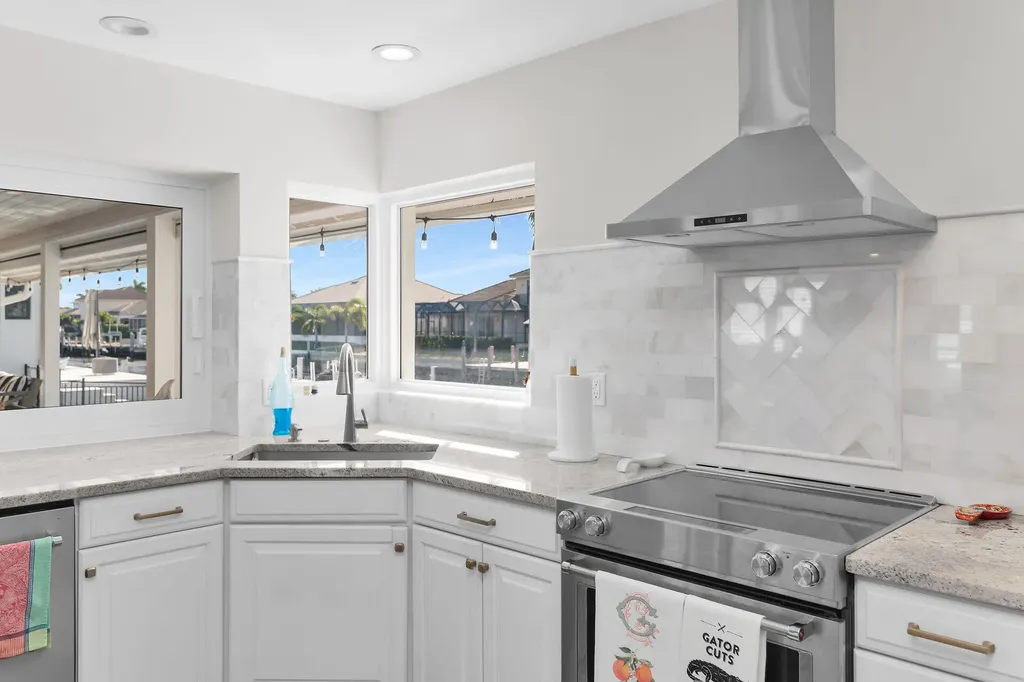 1609 Villa Court Marco Island FL 34145