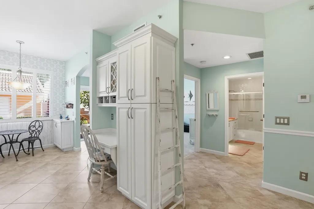 6600 Beach Resort Drive Naples FL 34114