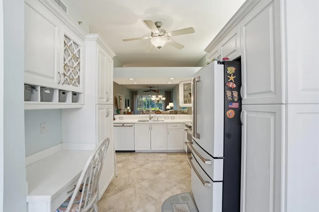 6600 Beach Resort Drive Naples FL 34114