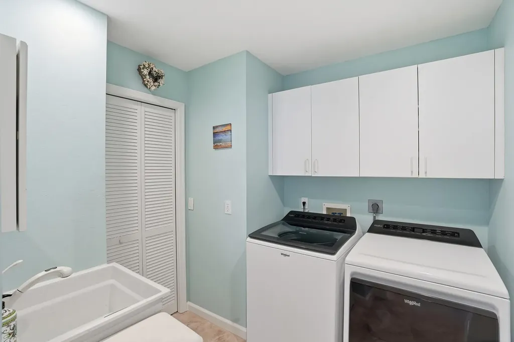 6600 Beach Resort Drive Naples FL 34114