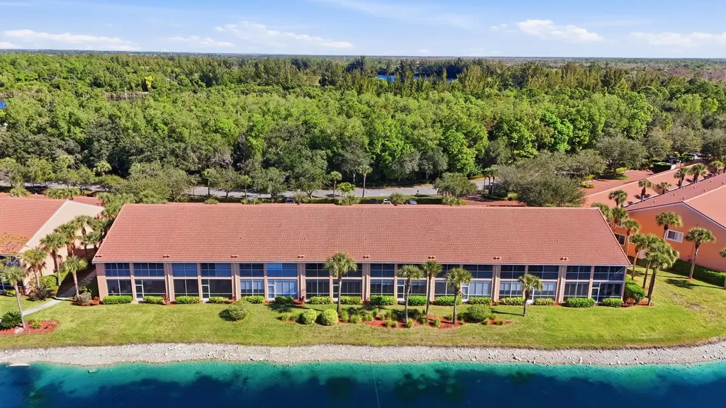 6600 Beach Resort Drive Naples FL 34114