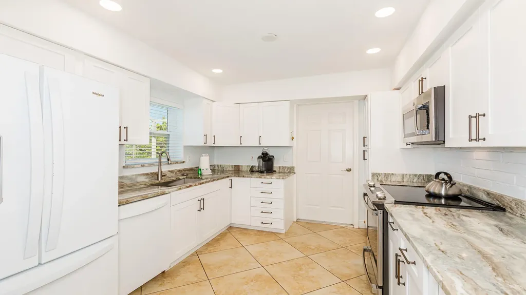 40 Buttercup Court Marco Island FL 34145