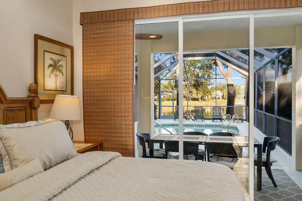 934 Marble Drive Naples FL 34104