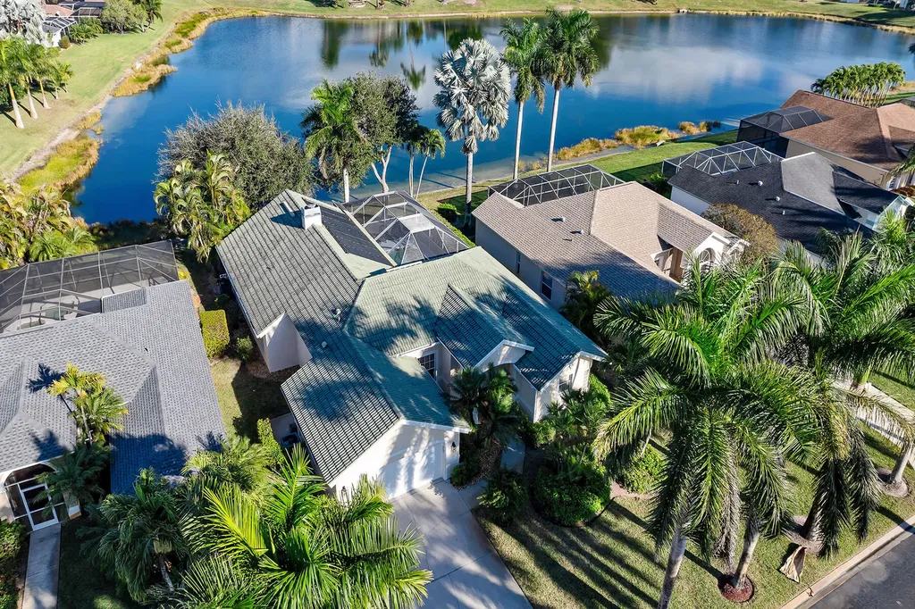 934 Marble Drive Naples FL 34104