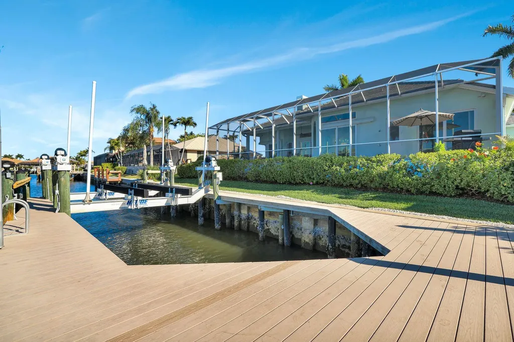 60 Anchor Court Marco Island FL 34145
