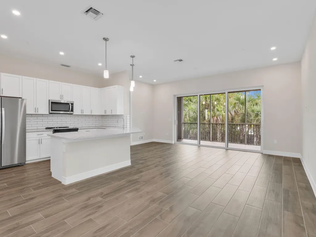 268 Indies Drive E Naples FL 34114