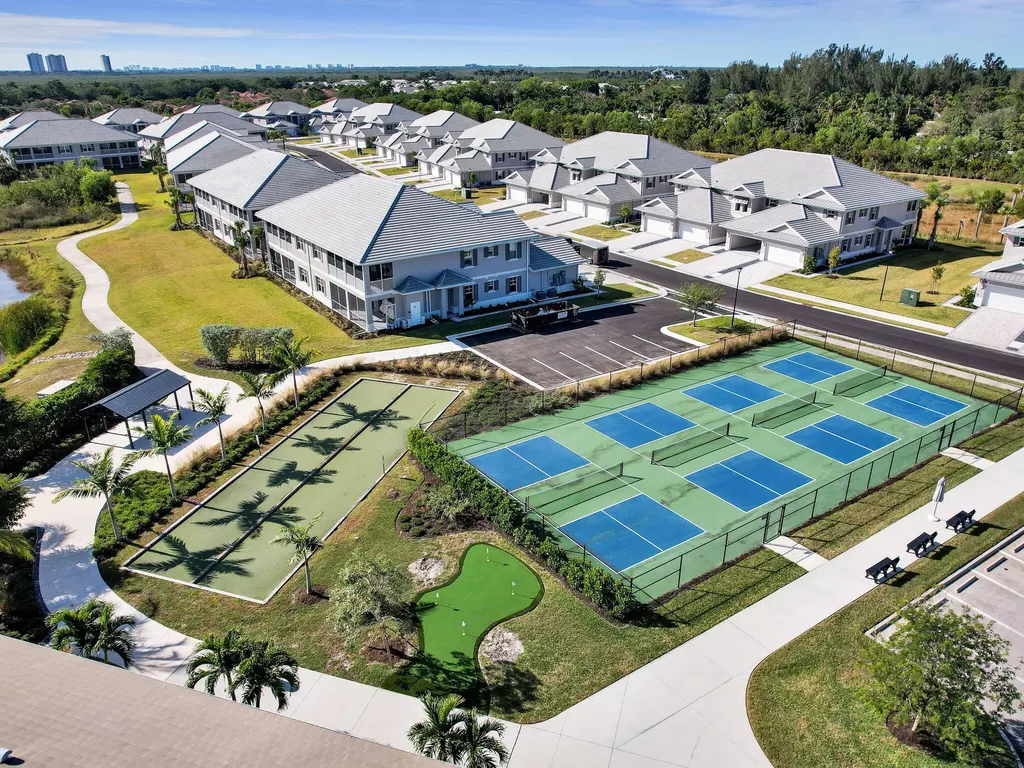 268 Indies Drive E Naples FL 34114