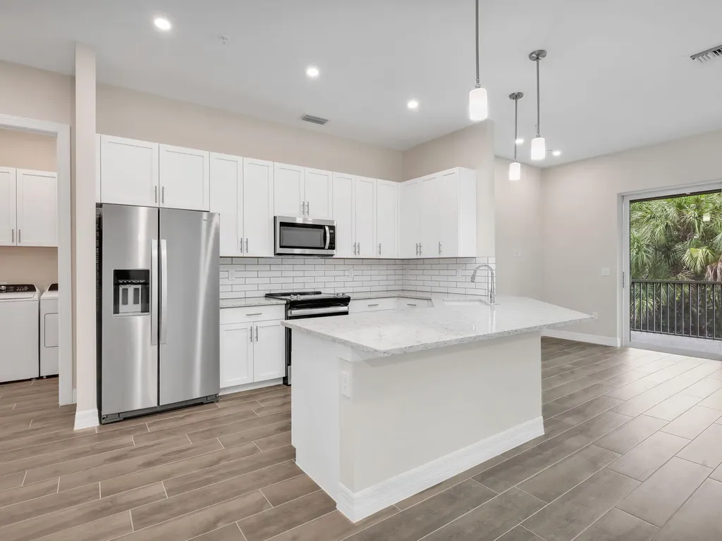 268 Indies Drive E Naples FL 34114