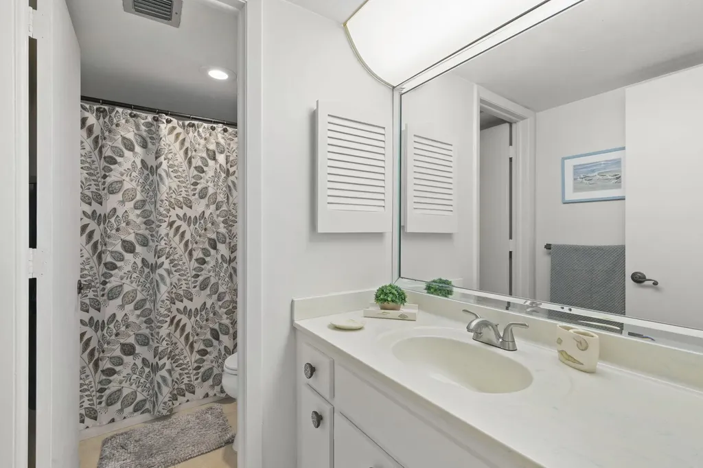 931 Collier Court Marco Island FL 34145