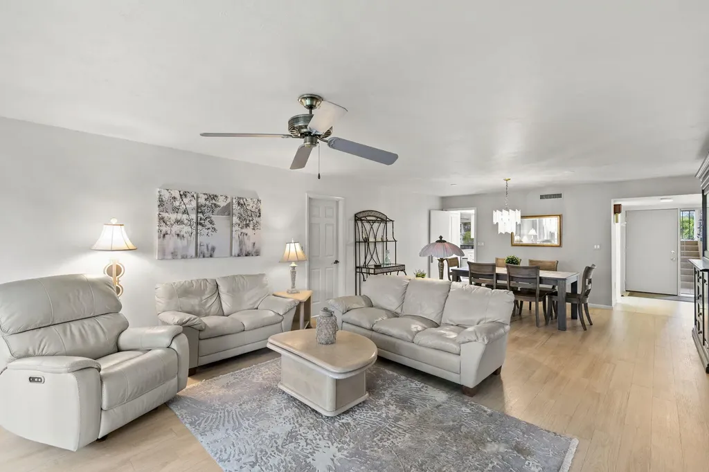 931 Collier Court Marco Island FL 34145