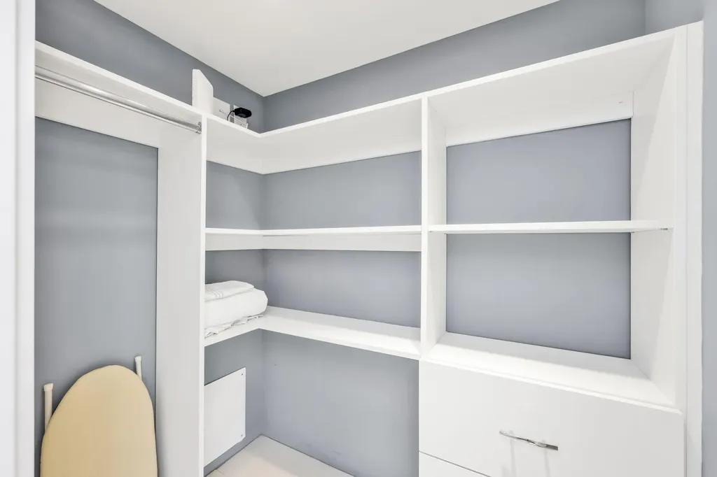 380 Seaview Court Marco Island FL 34145