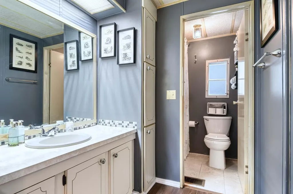 4 Creek Circle Naples FL 34114