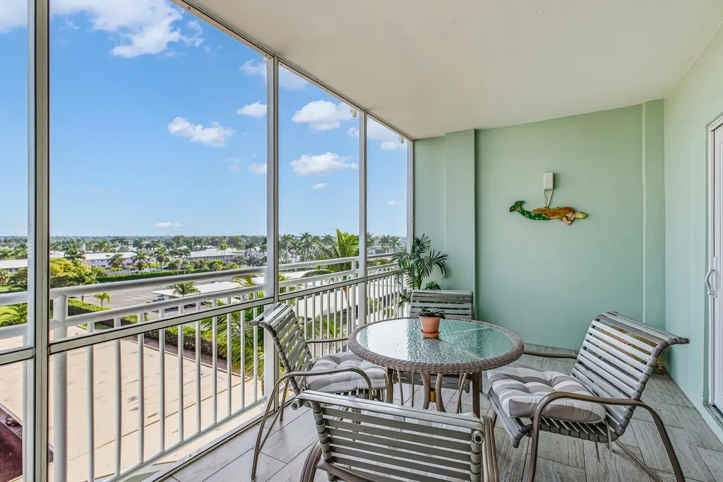 500 Saturn Court Marco Island FL 34145