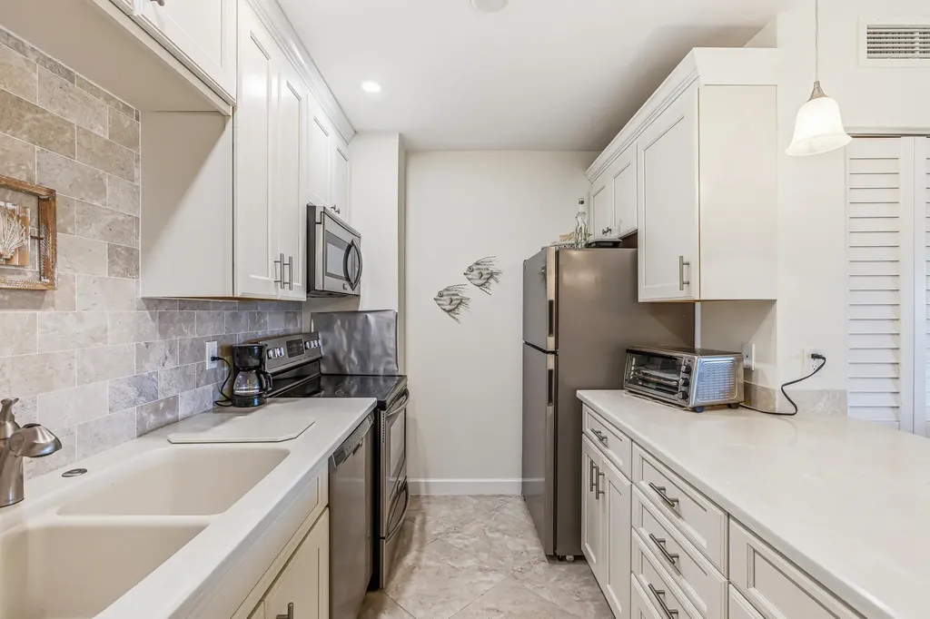 500 Saturn Court Marco Island FL 34145