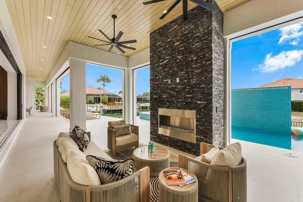 661 Amber Drive Marco Island FL 34145