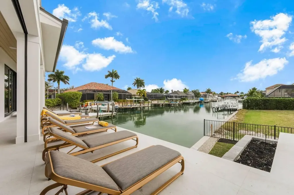 661 Amber Drive Marco Island FL 34145