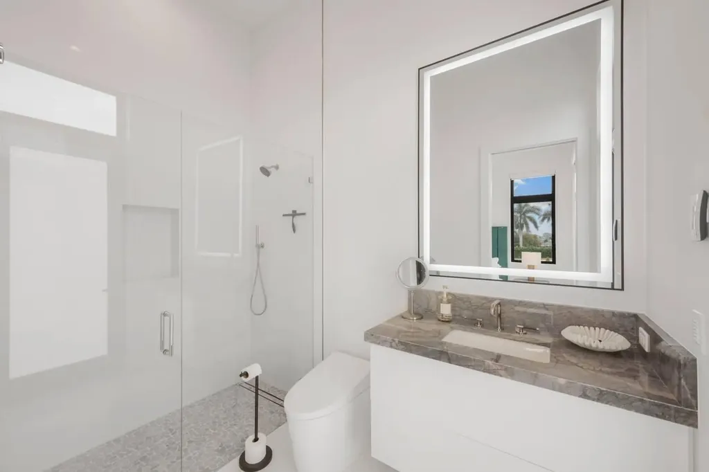 661 Amber Drive Marco Island FL 34145