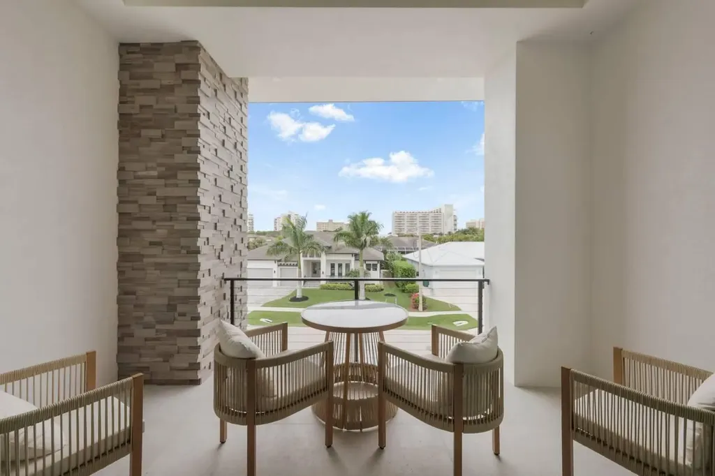 661 Amber Drive Marco Island FL 34145