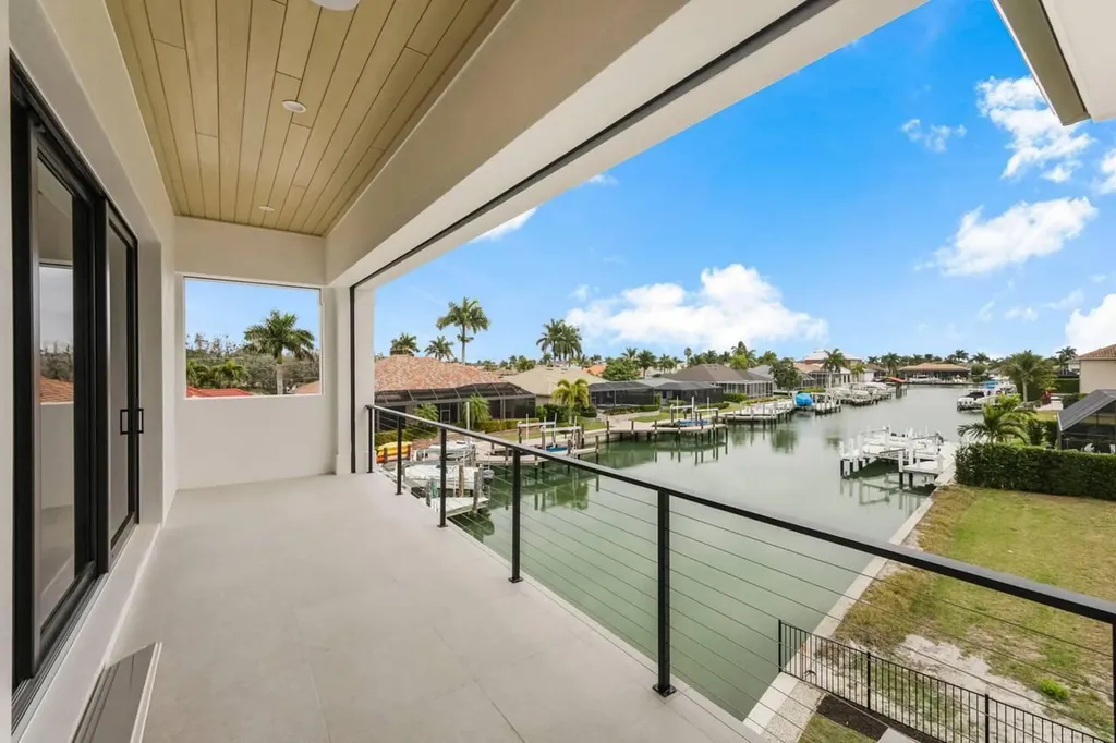 661 Amber Drive Marco Island FL 34145