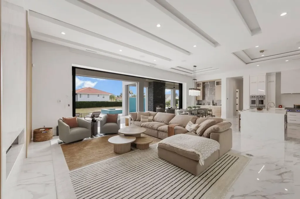 661 Amber Drive Marco Island FL 34145