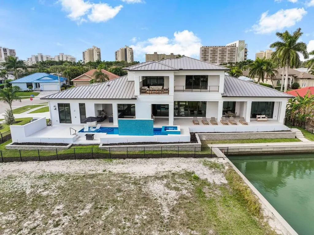 661 Amber Drive Marco Island FL 34145