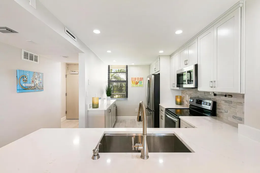 380 Seaview Court Marco Island FL 34145