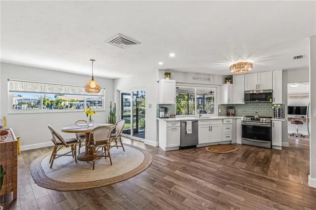 403 Grenada Avenue Naples FL 34113