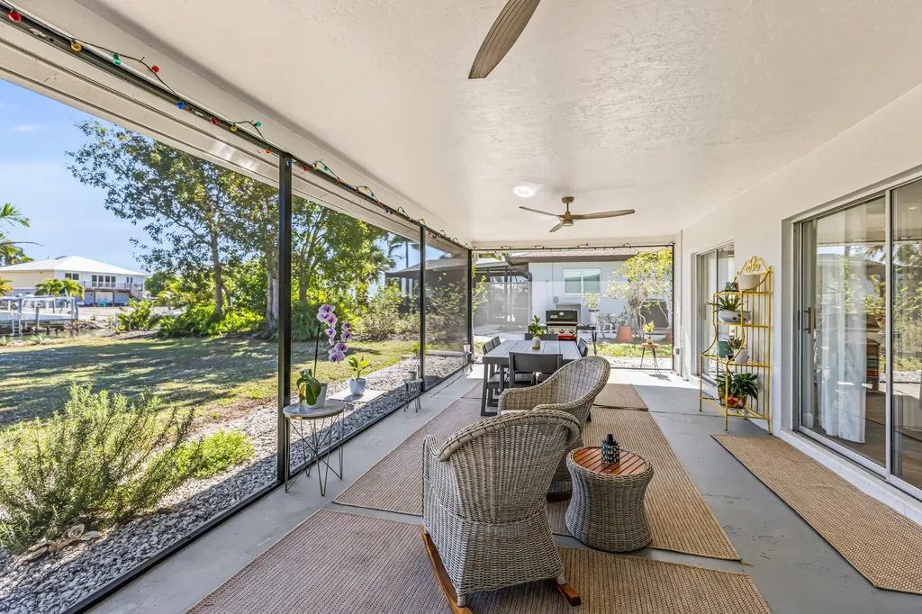 403 Grenada Avenue Naples FL 34113